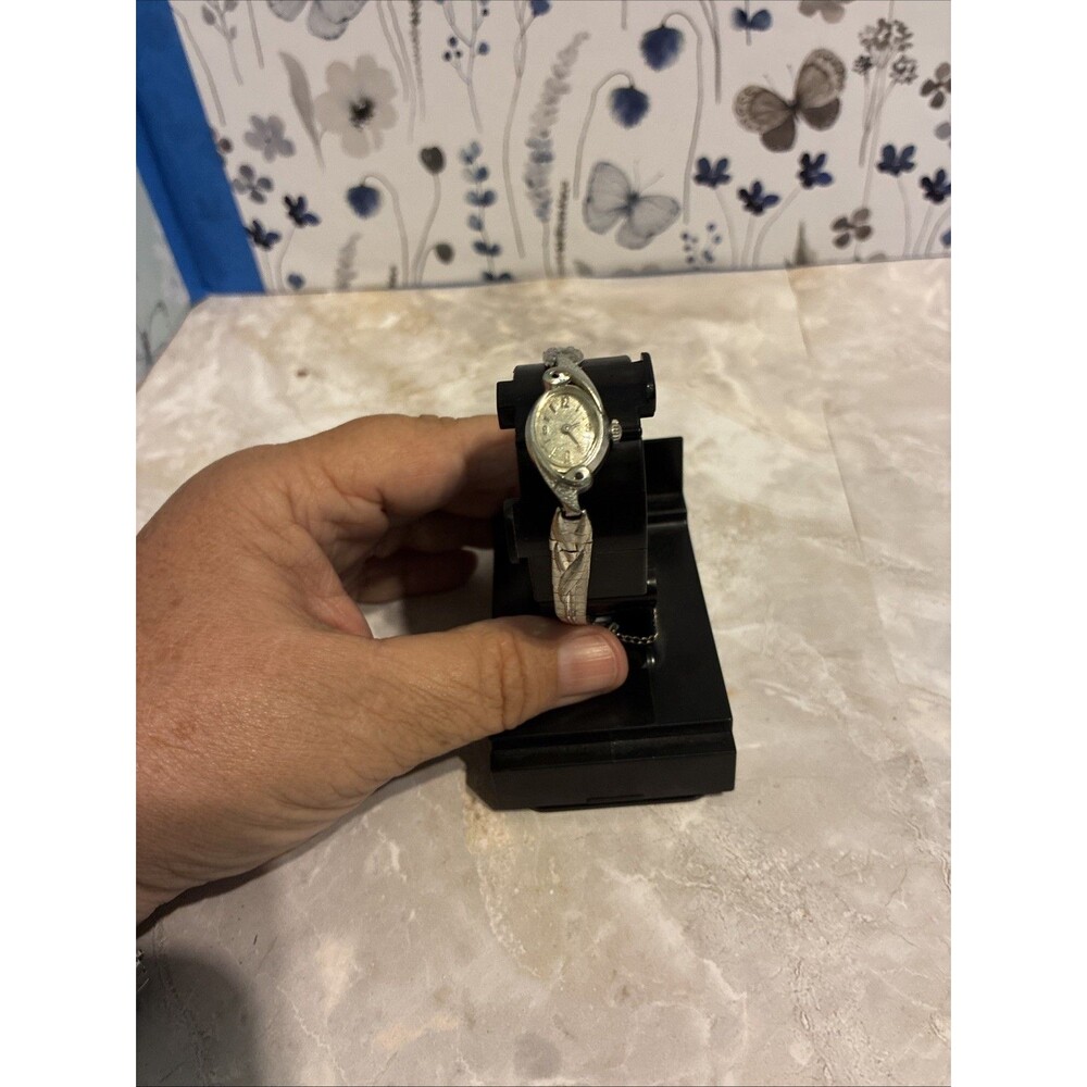 Ladies Bulova M6 10K RGF Wind Up Watch Working & Keeping Time